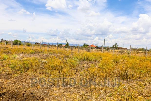 Plots With Ready Title^En - thumbnail 3