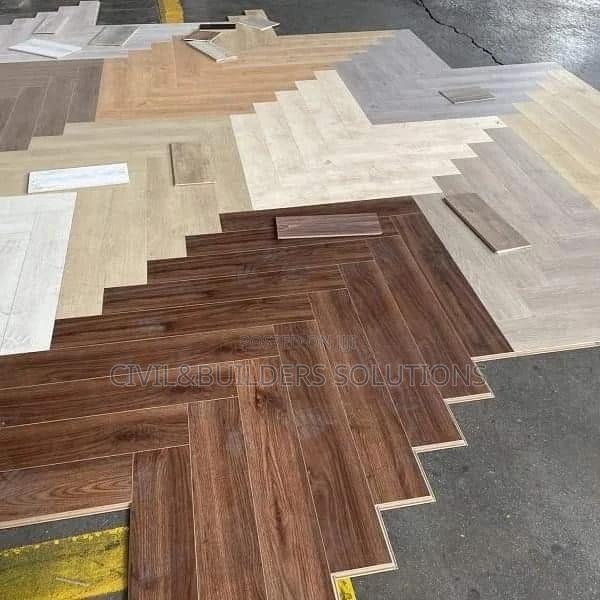 Spc Interlocking Floor Planks - main view