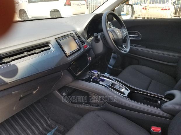 Honda Vezel 2015 Off White - thumbnail 6