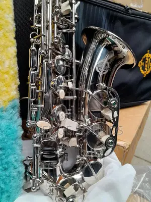Suzuki Alto Saxophone