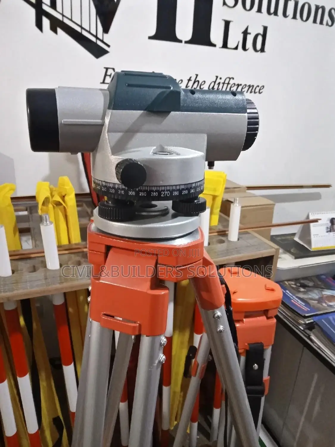Dumpy Level (Machine Head Ad Staff Tripod)