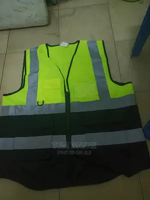 Green and Black Executive Reflector