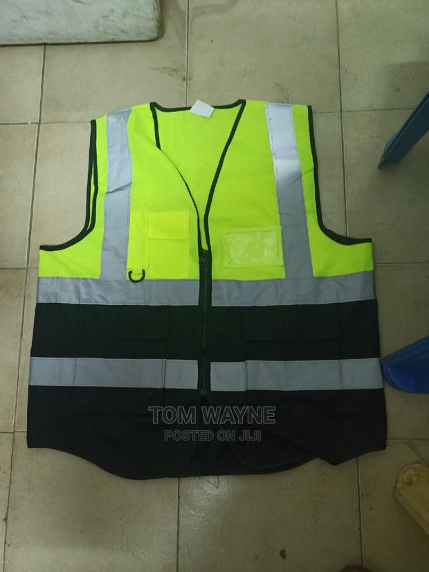 Green and Black Executive Reflector - main view