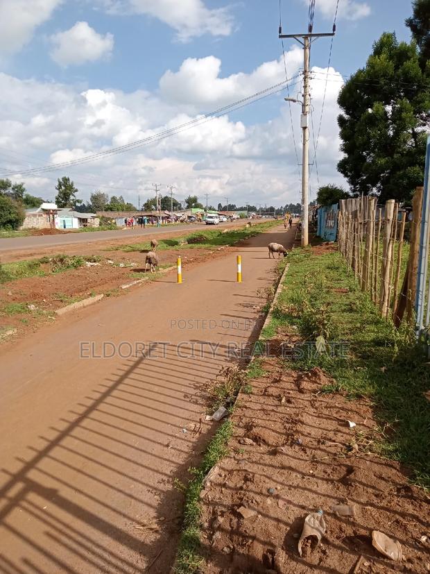 1/4 Plot Kimumu Junction Touching Tarmac