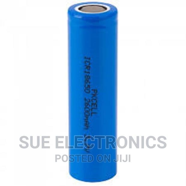 18650 Blue Lithium-Ion Rechargeable Battery - 3.7v