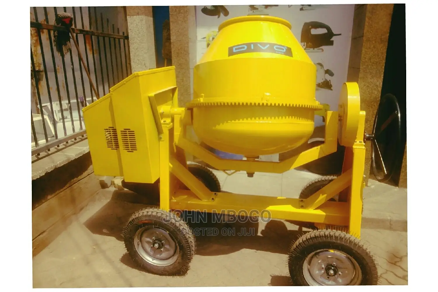 Divo Concrete Mixer