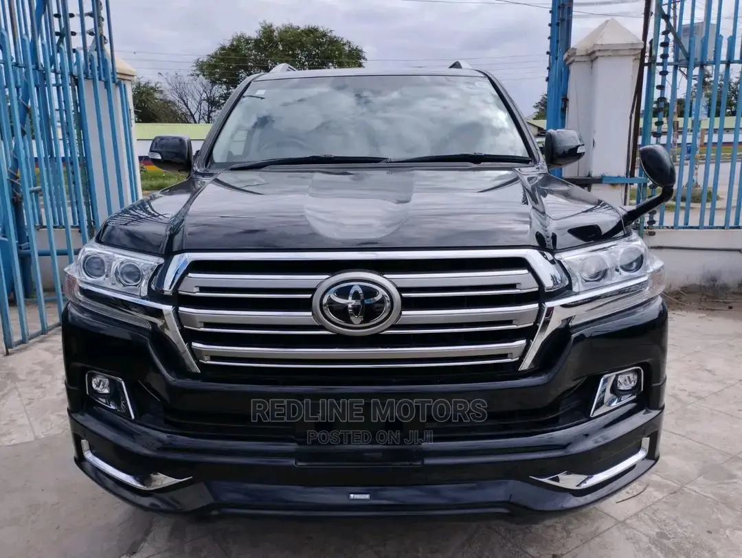 Toyota Land Cruiser Prado 2016 Black