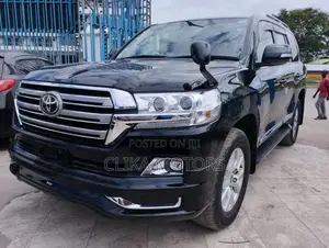 Toyota Land Cruiser Prado 2016 Black
