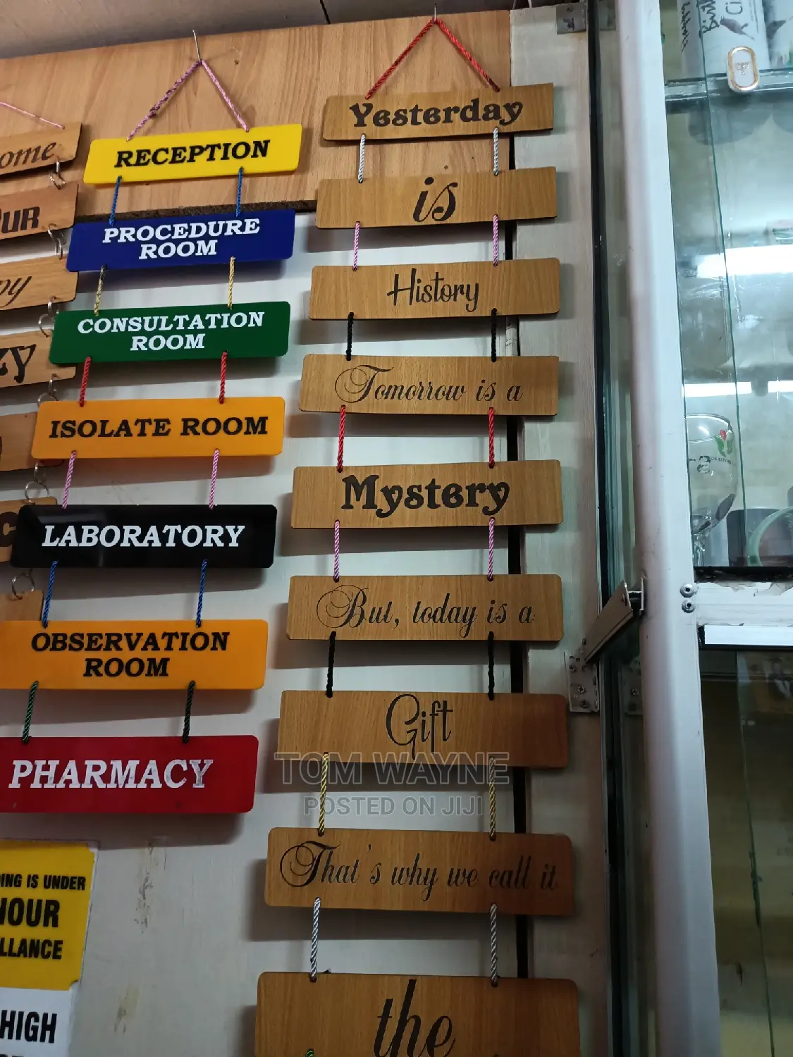 Home Walls Decorations Engraved With Special Message