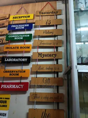 Home Walls Decorations Engraved With Special Message