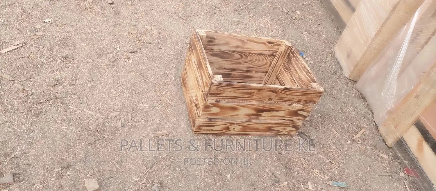 Medium Crates