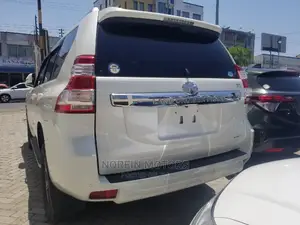 Toyota Land Cruiser Prado 2014 White