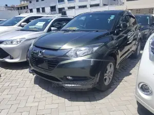 Honda Vezel 2014 Green