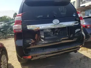 Toyota Land Cruiser Prado 2015 Black