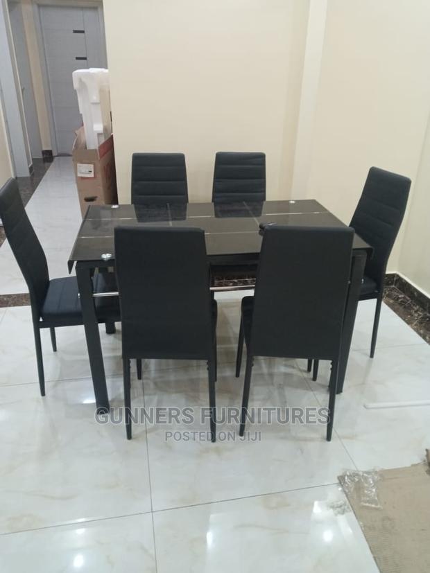 Dining Table Set. - thumbnail 3
