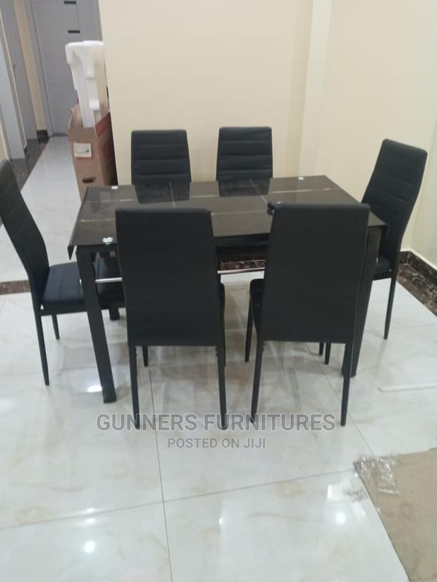 Dining Table Set. - thumbnail 2