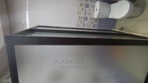 Aluminium Shower Cubicle - thumbnail 4
