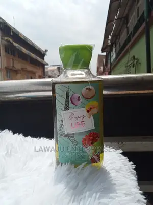 Enjoy Life 295ml Shower Gel Scent Fragrance