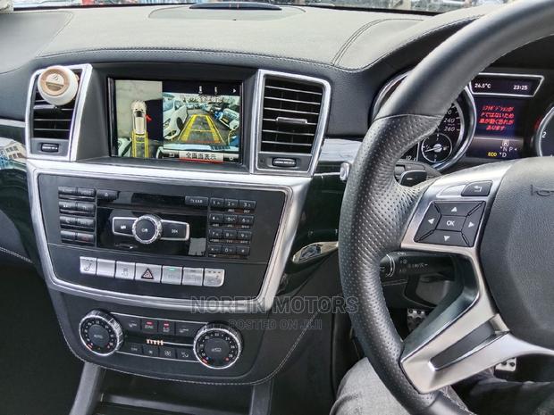 Mercedes-Benz M Class 2015 Off White - thumbnail 10