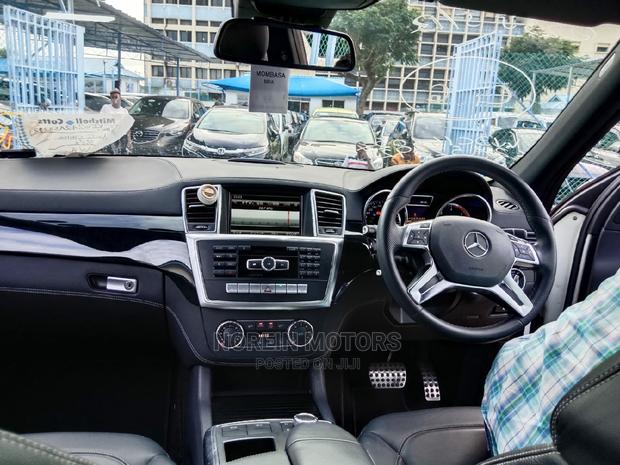 Mercedes-Benz M Class 2015 Off White - thumbnail 8