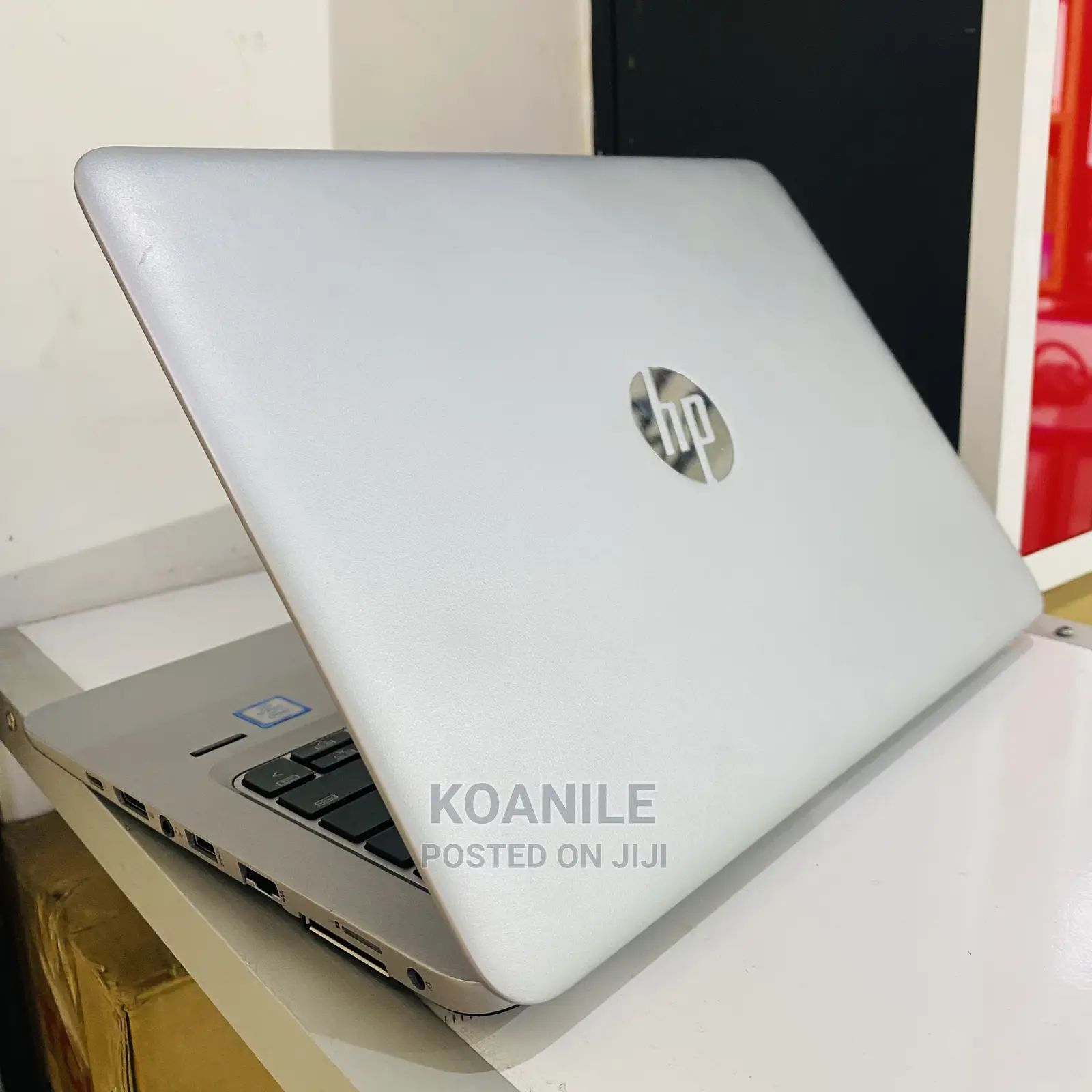 Laptop HP EliteBook 820 G3 8GB Intel Core I5 SSD 256GB