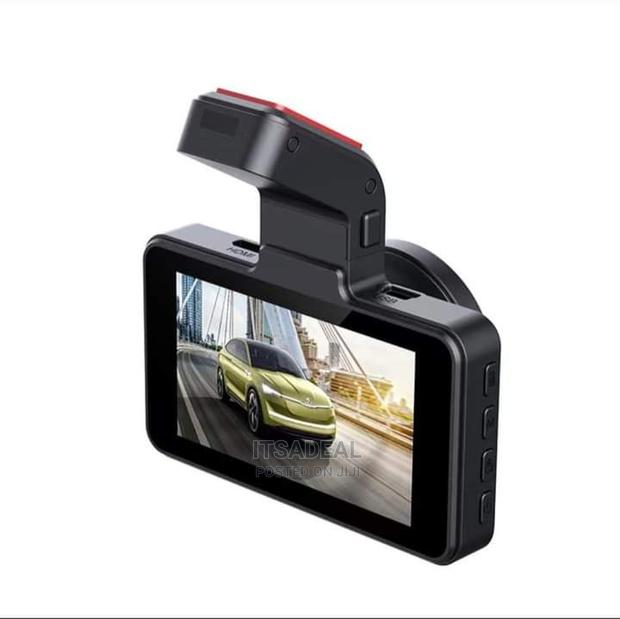 4k Dash Camera - main view
