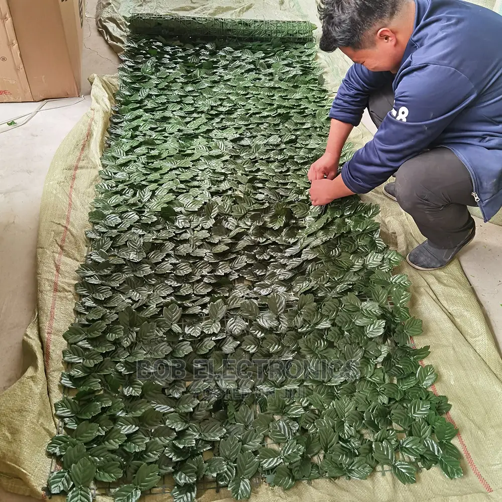 New 1*3 Artificial Hedge