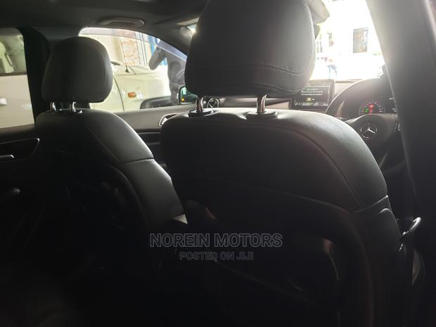 Mercedes-Benz C180 2015 Black - thumbnail 5