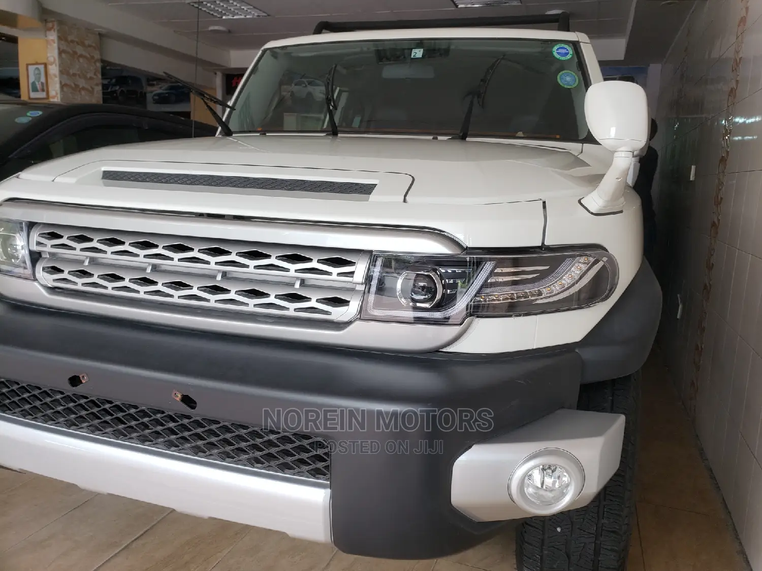 Toyota FJ Cruiser 2015 Beige