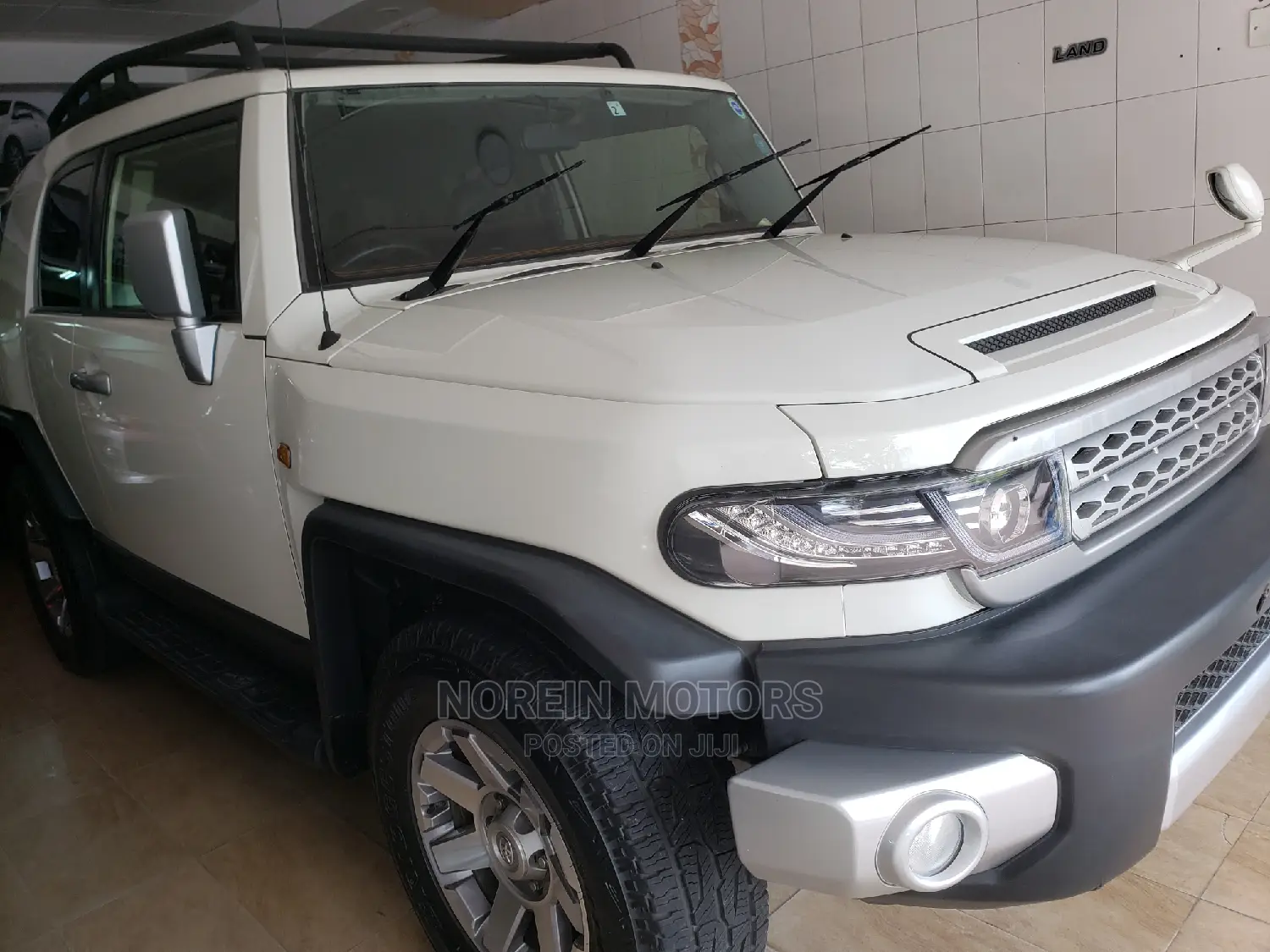 Toyota FJ Cruiser 2015 Beige