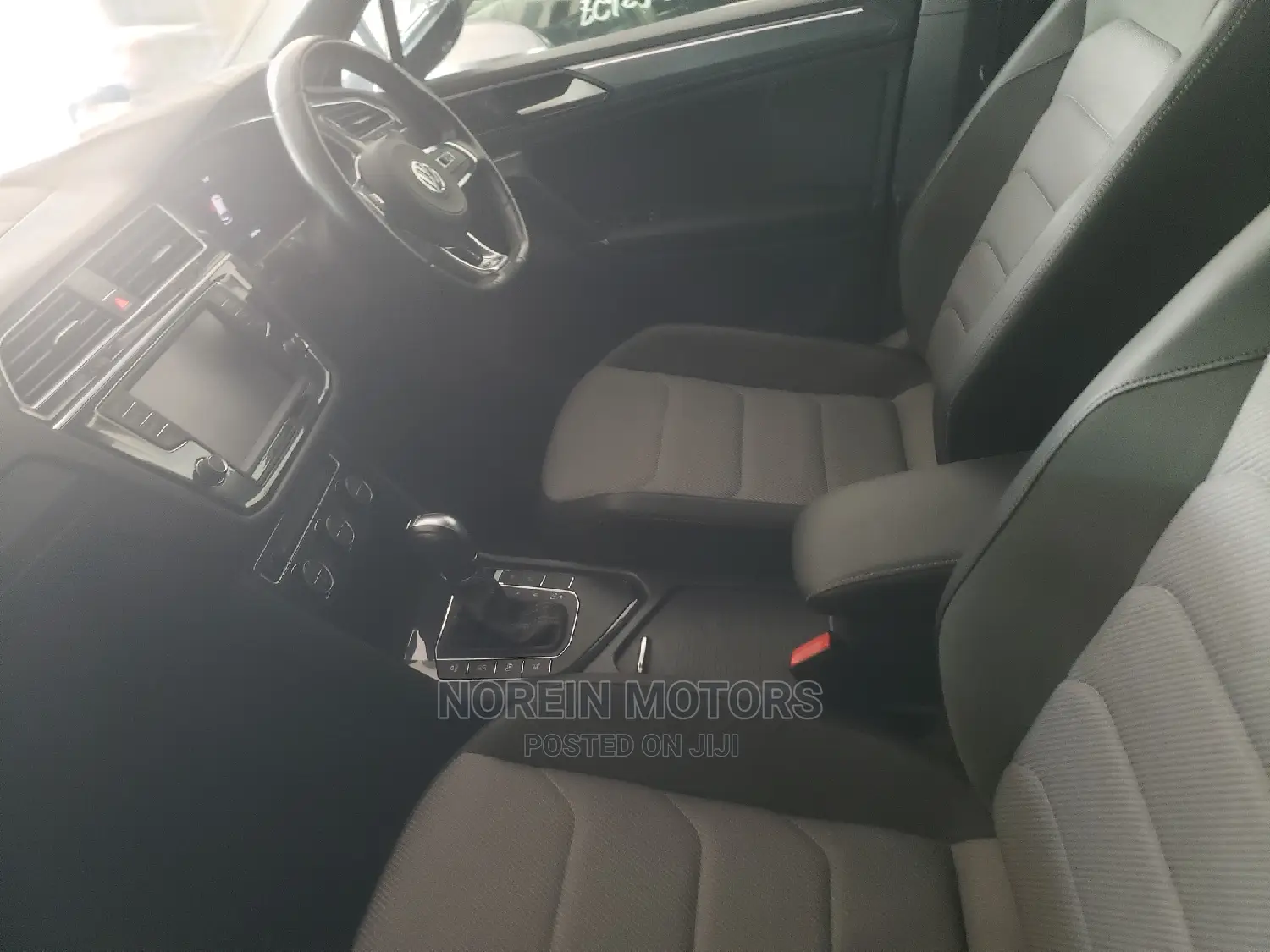 Land Rover Range Rover Vogue 2016 Gray