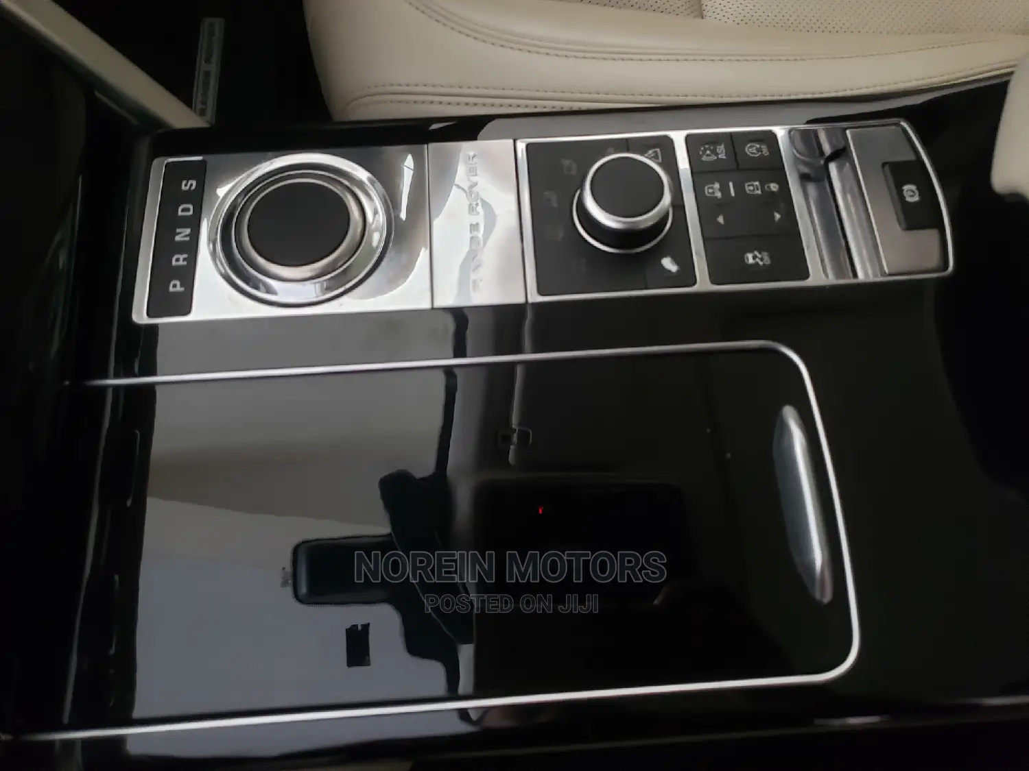 Land Rover Range Rover Vogue 2016 Gray