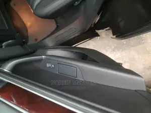 Volkswagen Touareg 2016 Brown