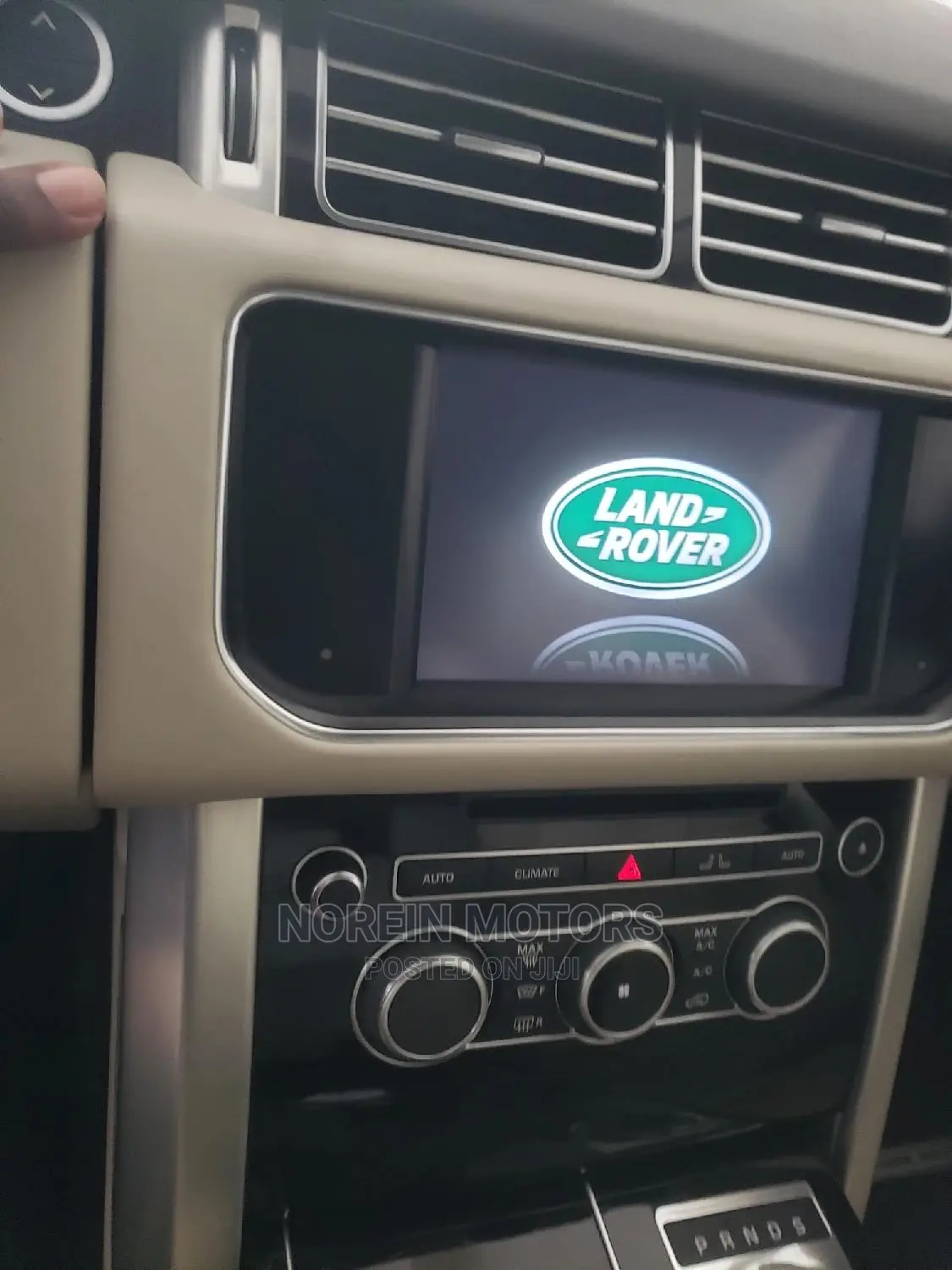 Land Rover Range Rover Vogue 2016 Gray