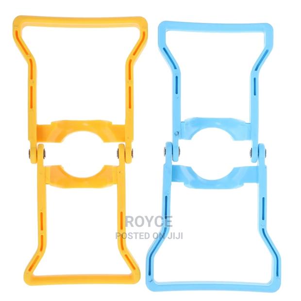 Water Bottle Lifter_1pc - main view