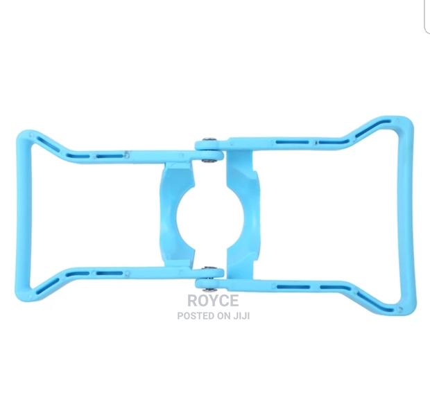 Water Bottle Lifter_1pc - thumbnail 3