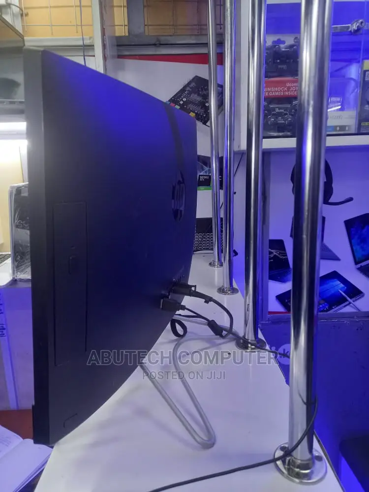 Desktop Computer HP AiO 20 8GB Intel Core I3 HDD 1T