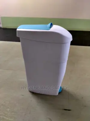 Sanitary Bin 18L