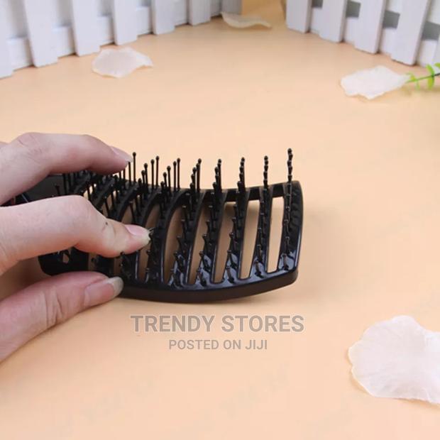 Professional Weave/Hair Brush - thumbnail 3