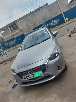 Mazda Demio 2016 Front Windscreen With Camera