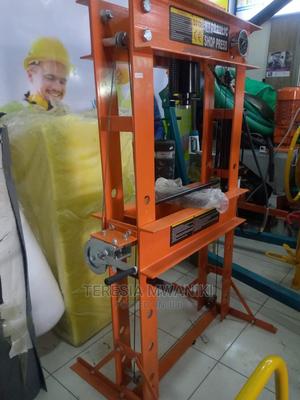 50 Ton Hydraulic Press - thumbnail 2