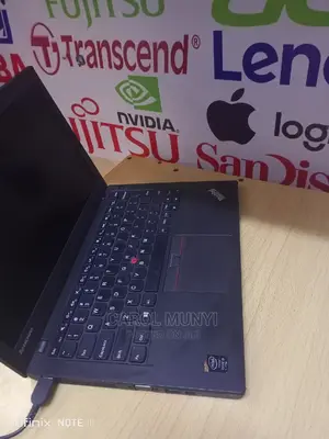 Laptop Lenovo ThinkPad X240 4GB Intel Core I5 HDD 500GB