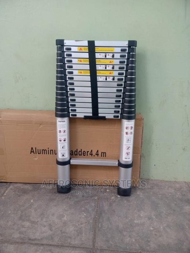 4.4M Aluminium Telescopic Ladder - main view