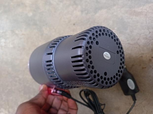 12 Volt Car Cooling/Warming Cup Holder - thumbnail 4