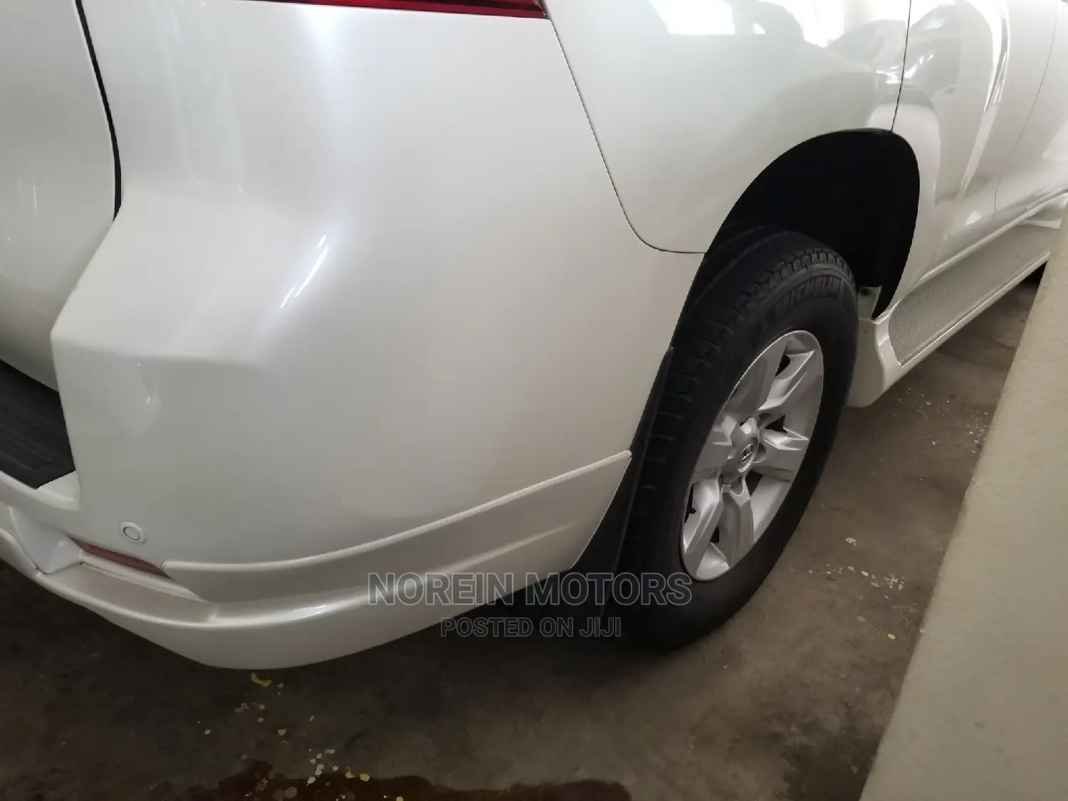 Toyota Land Cruiser Prado 2014 White