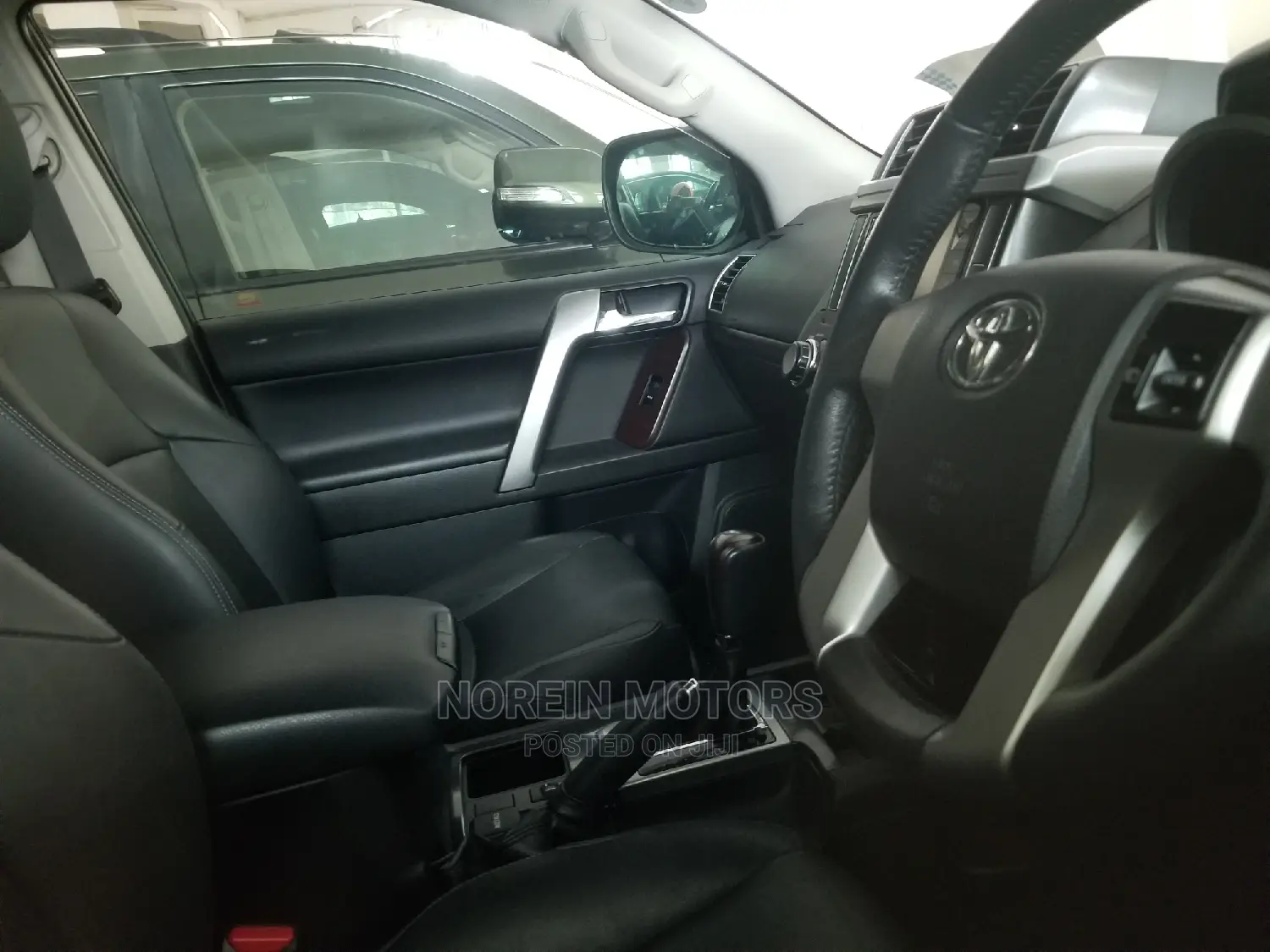 Toyota Land Cruiser Prado 2014 White