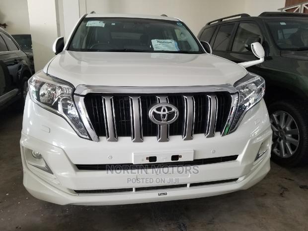 Toyota Land Cruiser Prado 2014 White