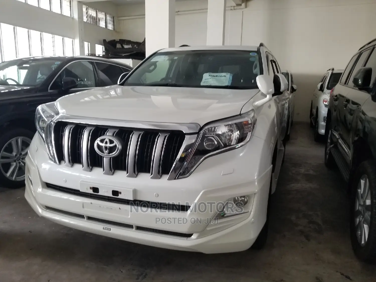 Toyota Land Cruiser Prado 2014 White