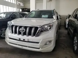 Toyota Land Cruiser Prado 2014 White