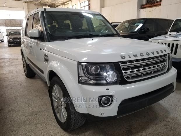 Land Rover Discovery 2015 White - thumbnail 2